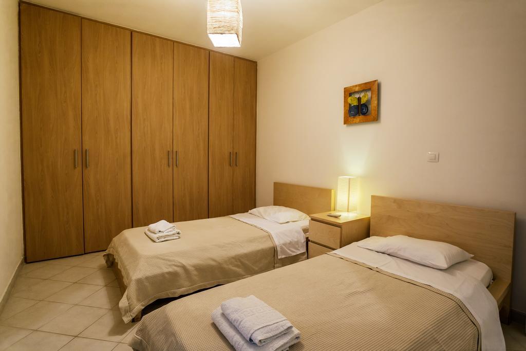 Dream Summer Villa Porto Heli Esterno foto